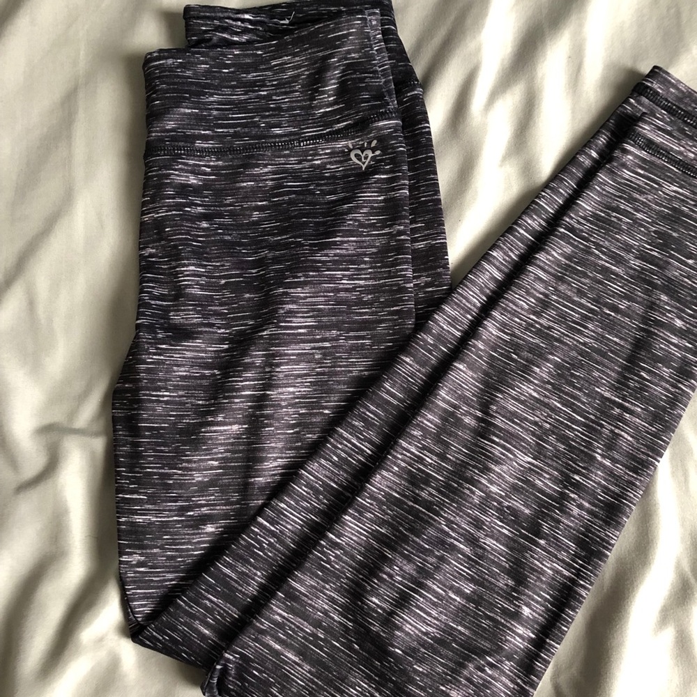 Patterned leggings